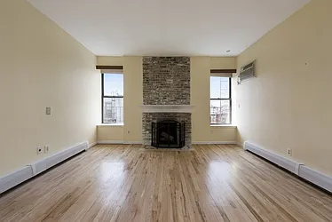 Rented by Manhattan Spaces