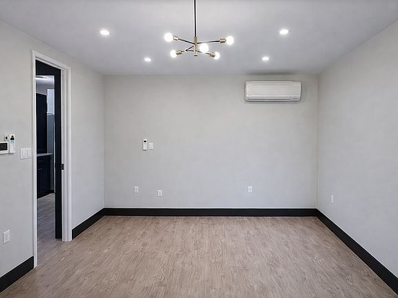 5th image of 1667 Brooklyn Ave #2F