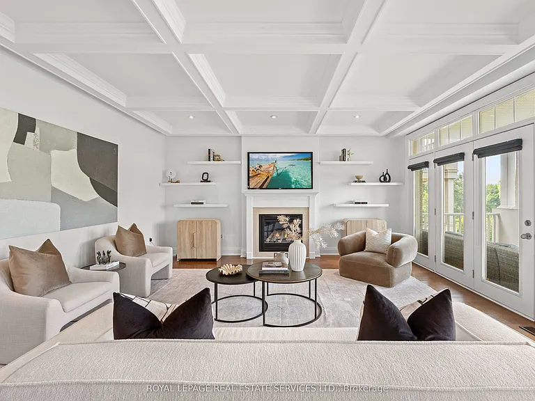 118 Coastline Dr — Photo 9