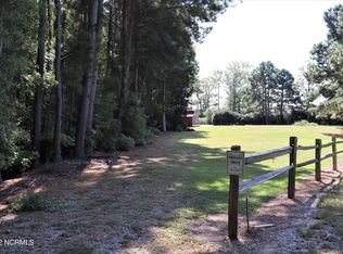 211 Grandy Rd, Grandy, NC 27939