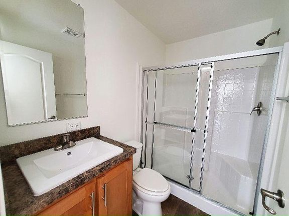 3rd image of 1624 Palm St Unit 122