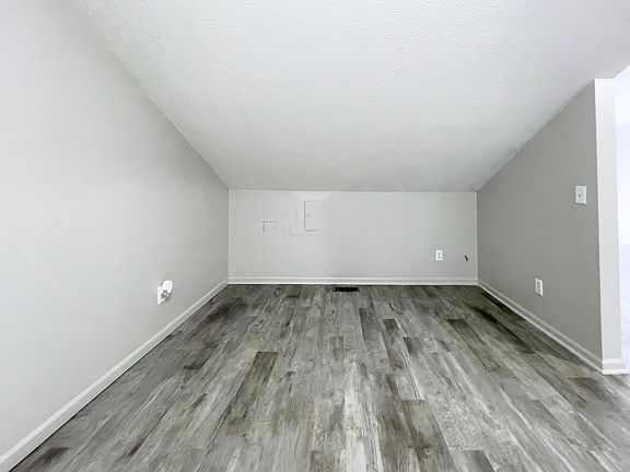 5th image of 1413 W University Ave APT 5