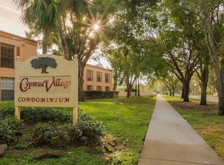 7208 Fairway Dr APT I11, Miami Lakes, FL 33014