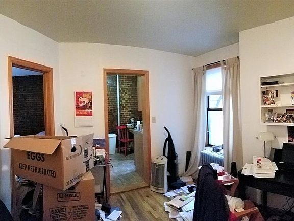 3rd image of 75 Cabrini Blvd APT 36