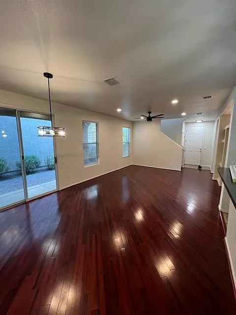 2775 N Saramano Ln — Photo 4