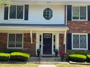 2409 Mulberry Sq APT 63, Bloomfield Hills, MI 48302