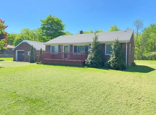 33 Edgewood Dr, Greenville, PA 16125