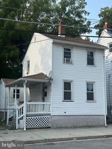 5 Olive St, Salem, NJ, 08079