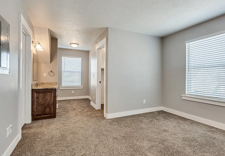 774 S 1600 W #204 — Photo 11