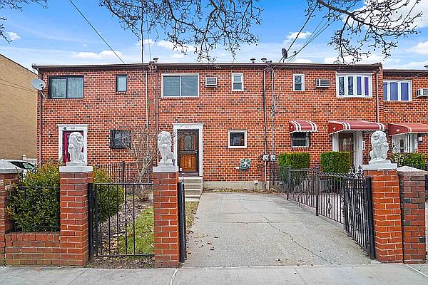 1st image of 537 Essex St