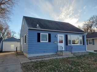 2004 16 1/2 St NW, Rochester, MN 55901