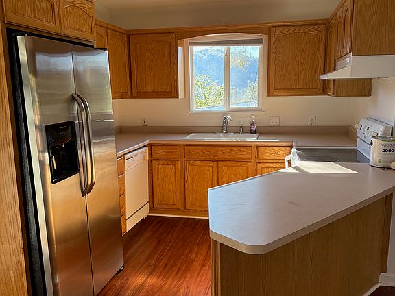 3rd image of 15524 Buena Vista Avenida