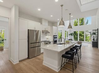 8442 Distinctive Dr, San Diego, CA 92108