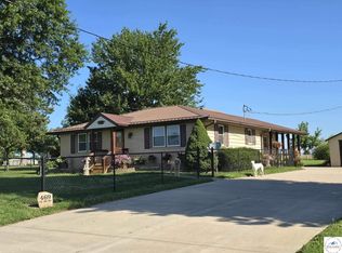 469 SE 100th Rd, Clinton, MO 64735