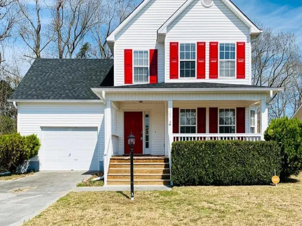 203 Fall Drive, Jacksonville, NC 28540