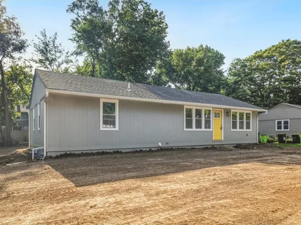 106 Baldwin St, Belton, MO 64012
