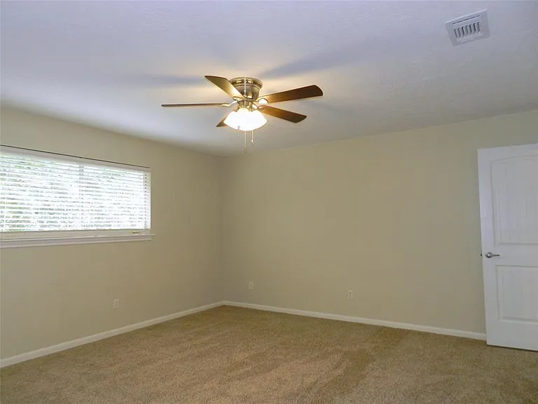 9403 Oxted Ln — Photo 24