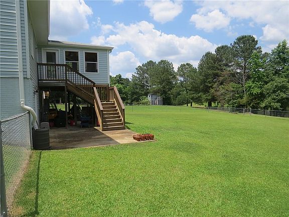 5th image of 2540 Morgan Lake Dr NE