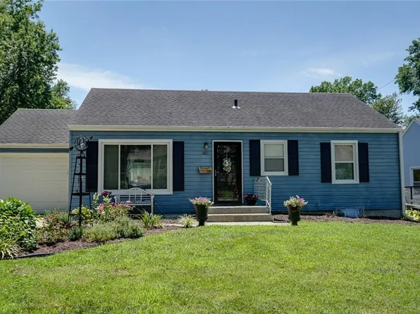 1421 W 28th Ter S, Independence, MO 64052