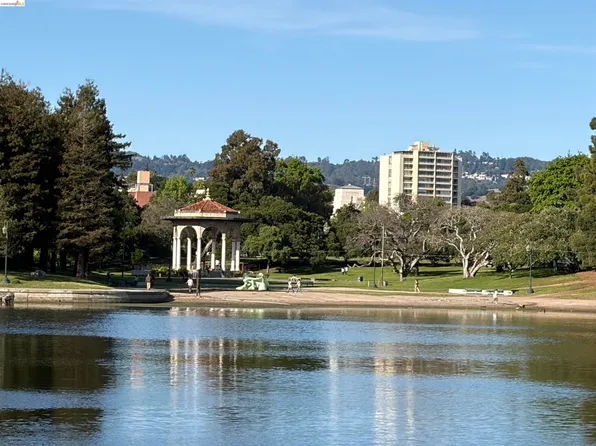 151 Lakeside Dr APT 110, Oakland, CA 94612