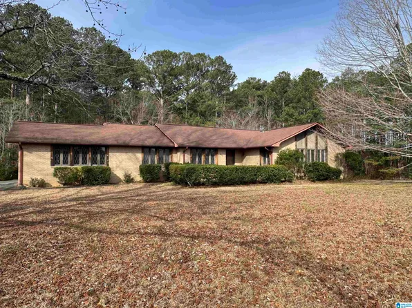 810 Dailey St, Piedmont, AL 36272