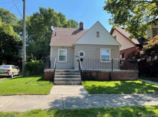 7930 Payne Ave, Dearborn, MI 48126