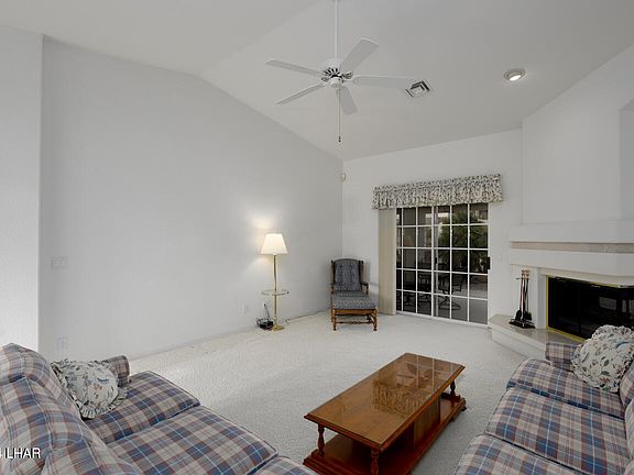 5th image of 1909 Burgundy Dr