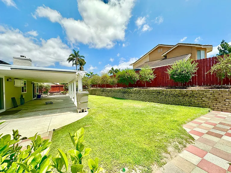 1415 Henshaw Rd — Photo 30