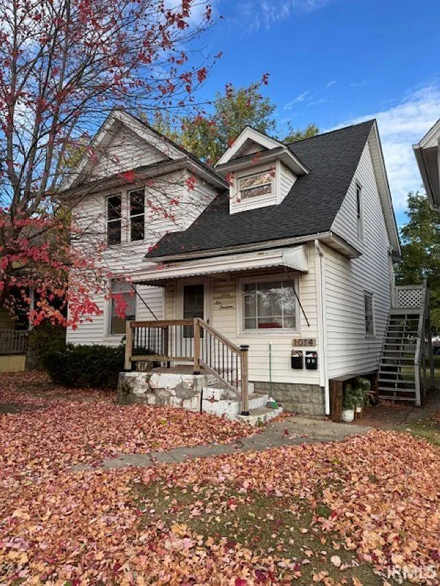 1014 Huffman St photo 1