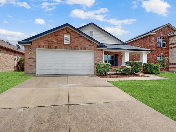 2nd image of 1008 Talpa Ln