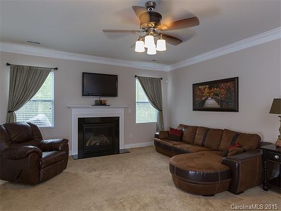 5th image of 692 Millstream Dr