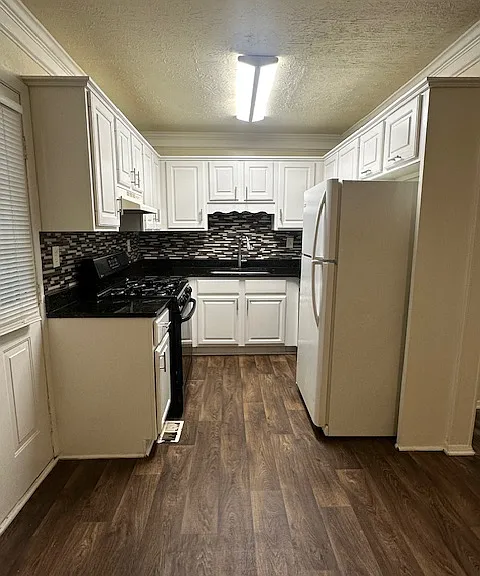 3045 Destin Cir — Photo 4