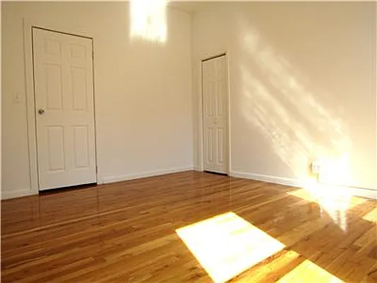 Rented by DSA Realty | media 40