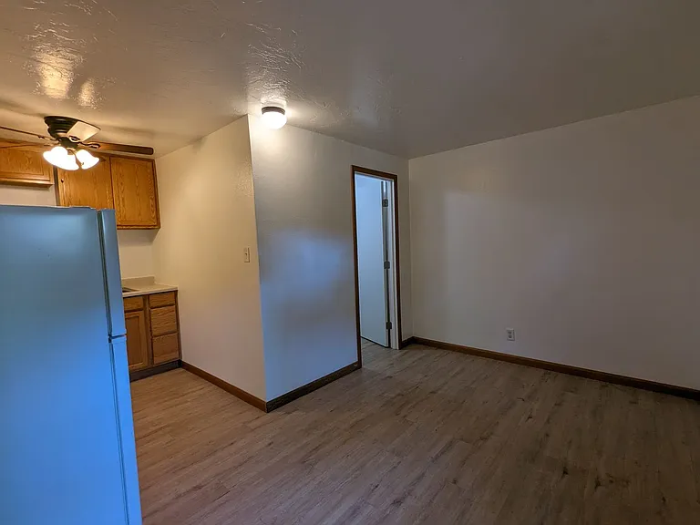 160 N 20th St #17 — Photo 4