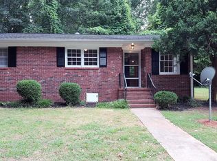 231 Berea Forest Cir, Greenville, SC 29617