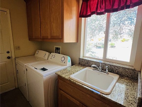 5th image of 5109 Smith Rd