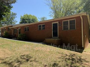 3523 Old Battleground Rd, Greensboro, NC 27410