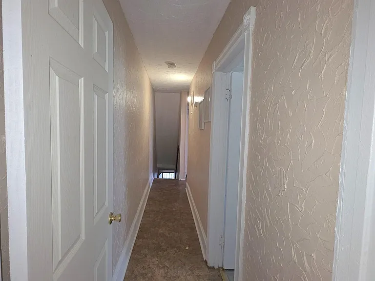 604 N Indiana Ave — Photo 29