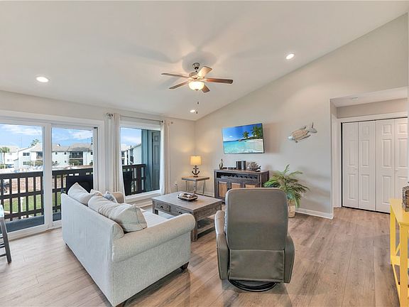 4th image of 230 Cut Off Rd APT 204