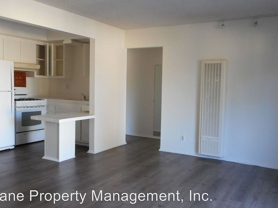 1st image of 271 Ellwood Beach Dr APT 6