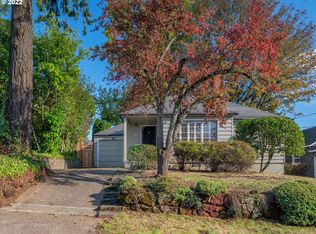 7006 SW 4th Ave, Portland, OR 97219