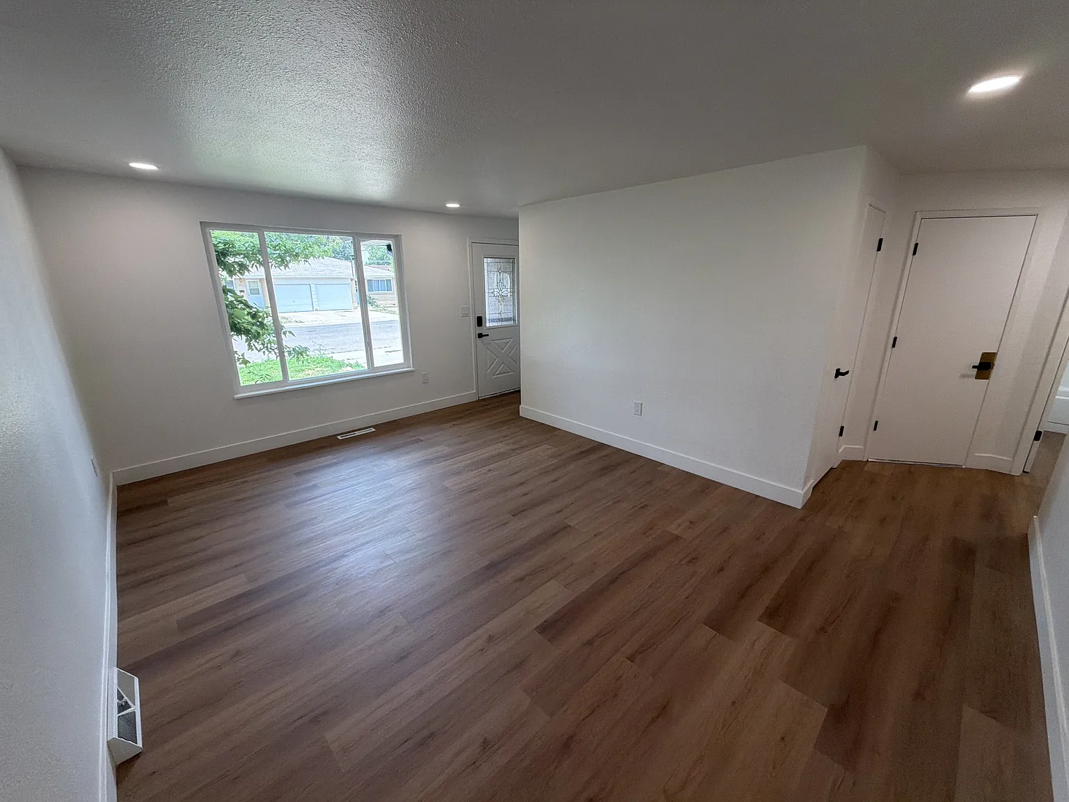 250-252 North 11th Court - 250 — Photo 4