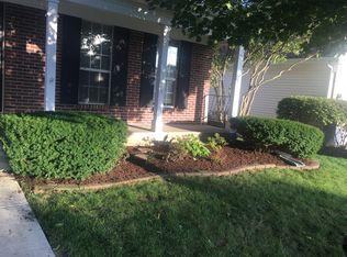 321 Stafford Dr, Mundelein, IL 60060