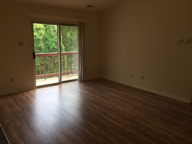 2nd image of 212 Sassafras Run