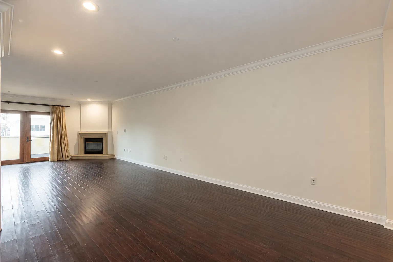 2 bed, 1859 sqft, $7,500 — Photo 4