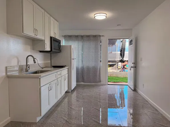 98-1236 Kuawa St, Aiea, HI 96701