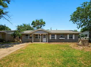 361 N Shore Pl, Lewisville, TX 75067