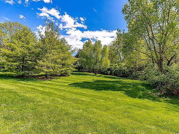 3rd image of 6343 Woodgate Way