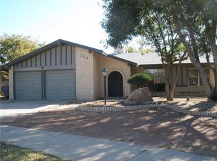 720 Quinta Luz Cir, El Paso, TX 79922