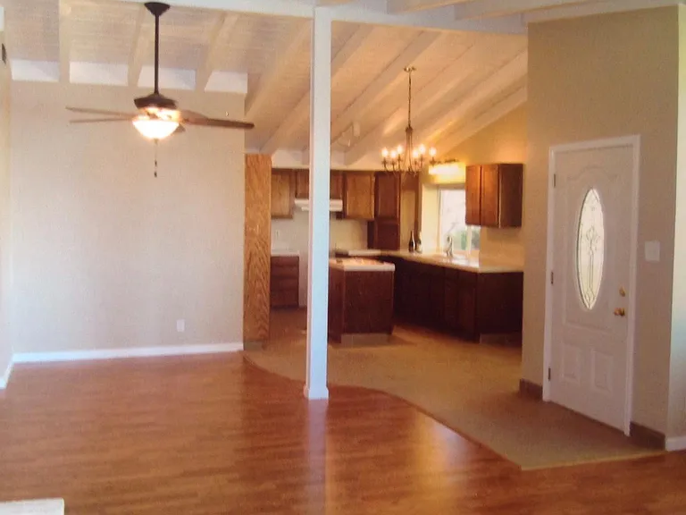 3355 Sunset Dr — Photo 8